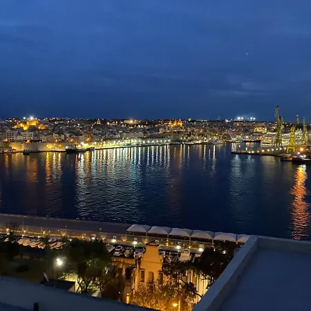 Tritoni Valletta Boutique Il-Furjana