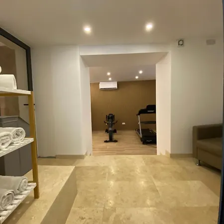 Tritoni Valletta Boutique Hotell Il-Furjana