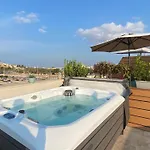 Отель Tritoni Valletta Boutique Флориана