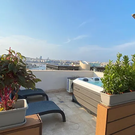Tritoni Valletta Boutique 4* איל-פוריאנה
