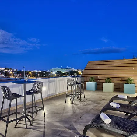 Tritoni Valletta Boutique Hotel Il-Furjana