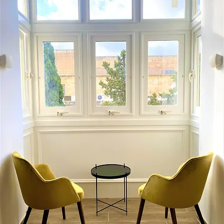 Tritoni Valletta Boutique איל-פוריאנה