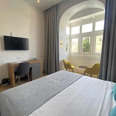 Tritoni Valletta Boutique Il-Furjana