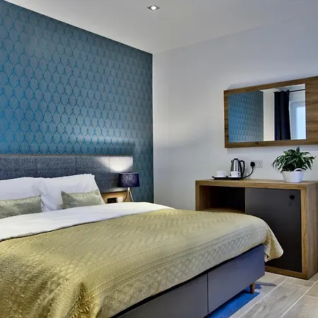 Tritoni Valletta Boutique 4* איל-פוריאנה