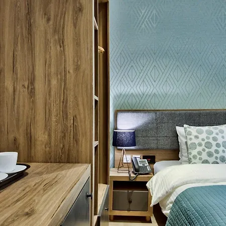 Tritoni Valletta Boutique מלון 4*
