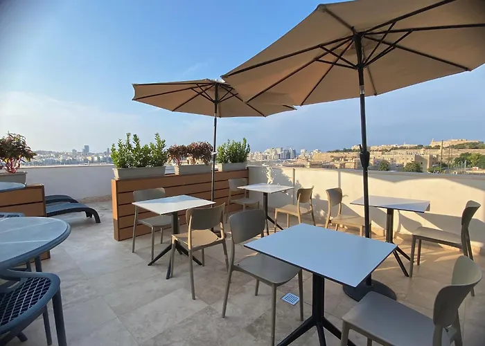 Tritoni Valletta Boutique 4* フロリアーナ