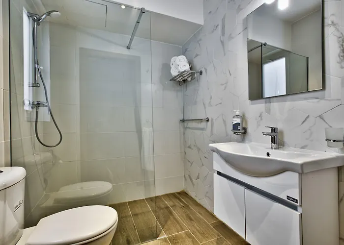 Tritoni Valletta Boutique 4* フロリアーナ