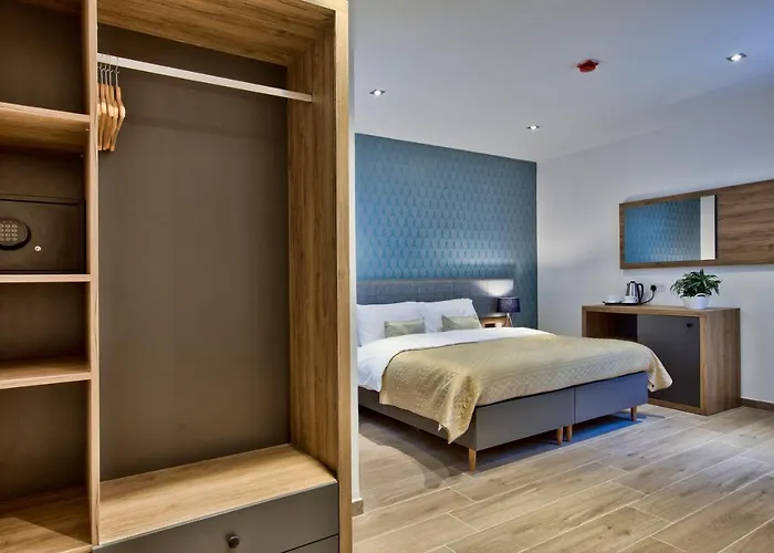 Tritoni Valletta Boutique ホテル 4*