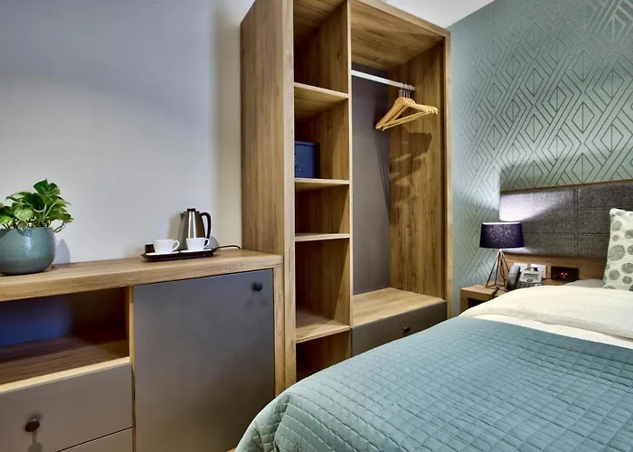 Tritoni Valletta Boutique Otel Il-Furjana